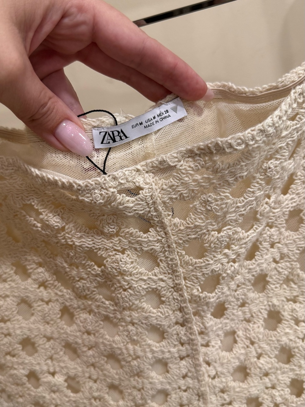 ZARA Crochet Knit Shorts Cream Size M - Picture 3 of 4